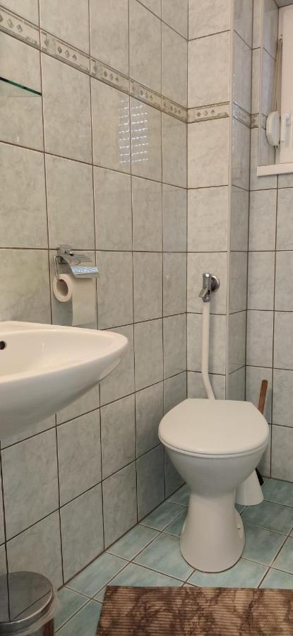 Kovács Vendégház Vonyarcvashegy Exterior foto